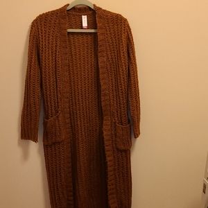 Oversized Cardigan Sweater w/ Pockets